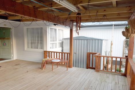 Photo of property in 5 Mcdivitt Street, Manurewa, Auckland, 2102