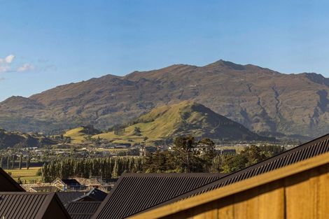 Photo of property in 39 Spur Ridge Rise, Jacks Point, 9371