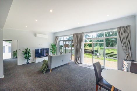 Photo of property in 78 Tamatarau Road, Tokomaru, Palmerston North, 4474
