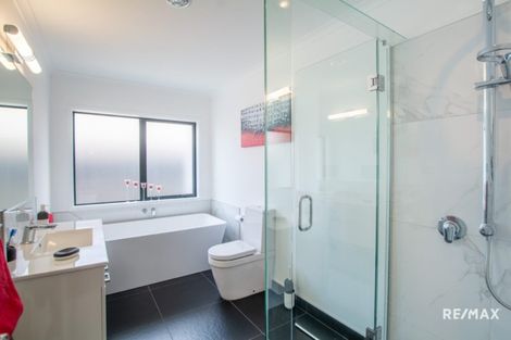 Photo of property in 18 Naeo Close, Papamoa Beach, Papamoa, 3118