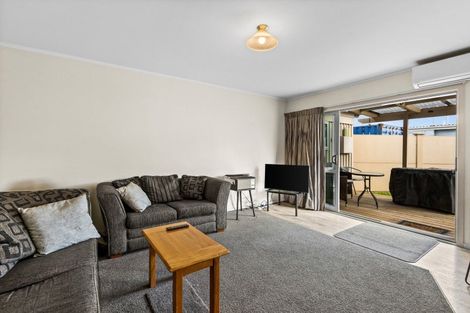 Photo of property in 4/87 Waghorne Street, Ahuriri, Napier, 4110