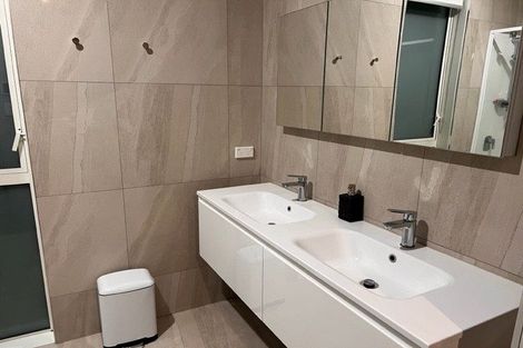 Photo of property in 38b Emerald Hill Drive, Birchville, Upper Hutt, 5018