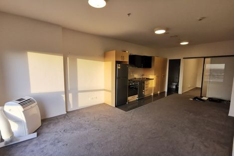 Photo of property in Twin Towers, 1105/17 Putney Way, Manukau, Auckland, 2104