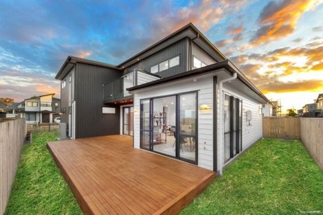 Photo of property in 16 Turret Lane, Hobsonville, Auckland, 0616