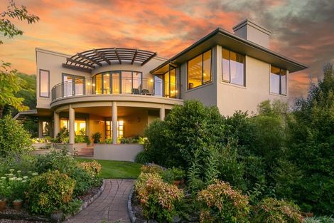 Photo of property in 40 Whakamoenga Point, Acacia Bay, Taupo, 3385