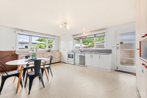 Photo of property in 11 Black Beech Street, Birchville, Upper Hutt, 5018