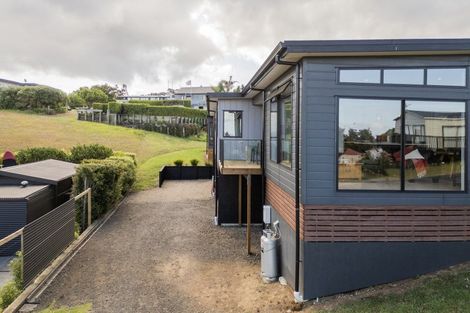 Photo of property in 13 Miro Place, Whitianga, 3510