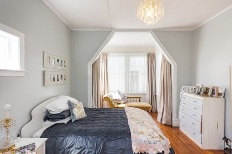 Photo of property in 89 Bridge Street, Bulls, 4818