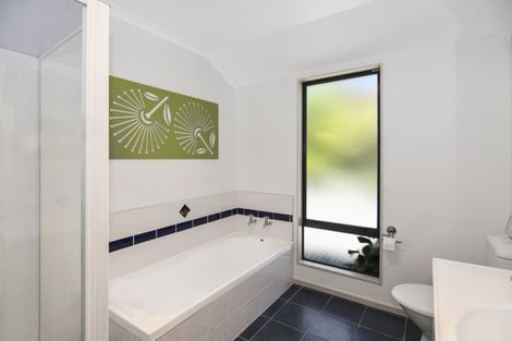 Photo of property in 14a Totara View Road, Wakefield, 7095