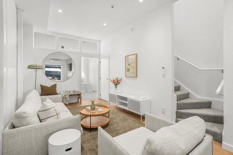 Photo of property in 1/11 Courtenay Place, Te Aro, Wellington, 6011