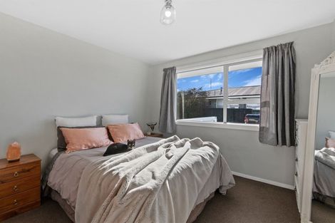 Photo of property in 4/4 Division Street, Riccarton, Christchurch, 8041
