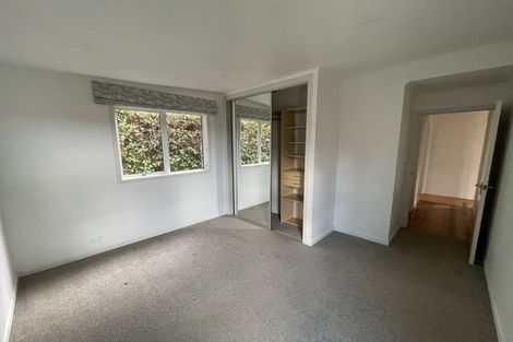 Photo of property in 2 Aotearoa Terrace, Murrays Bay, Auckland, 0630