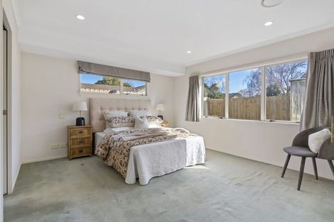 Photo of property in 13 Montilla Place, Manurewa, Auckland, 2102