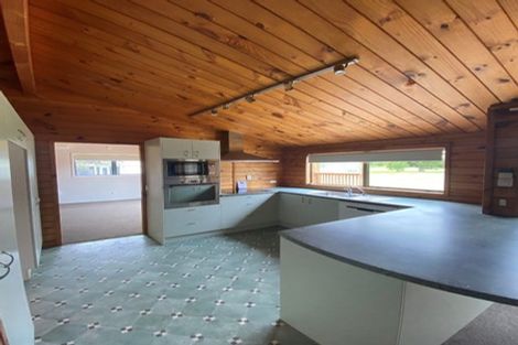 Photo of property in 87 Carnoustie Drive, Wattle Downs, Auckland, 2103