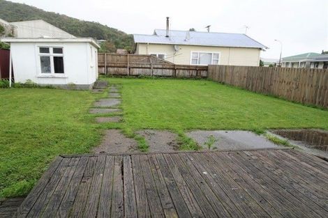 Photo of property in 46 Murray Street, Greymouth, 7805