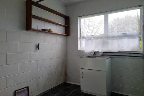 Photo of property in 5a Burgess Hill Road, Burgess Park, New Plymouth, 4371