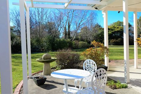 Photo of property in 64 Richmond Road, Carterton, 5713