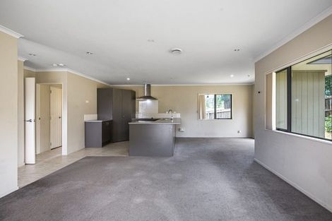 Photo of property in 7 Luke Place, Otara, Auckland, 2023