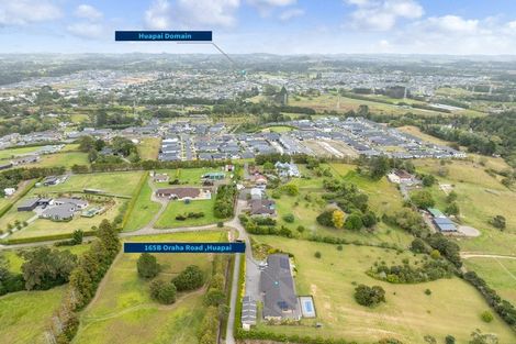 Photo of property in 165b Oraha Road, Kumeu, 0892