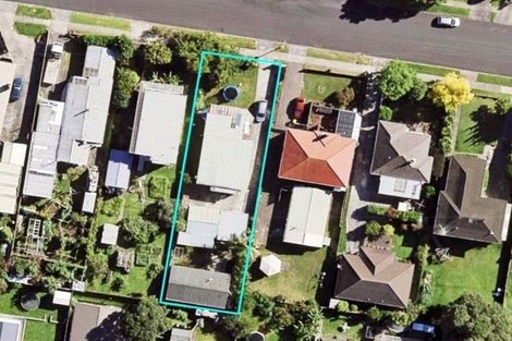 Photo of property in 9 Greers Road, Weymouth, Auckland, 2103