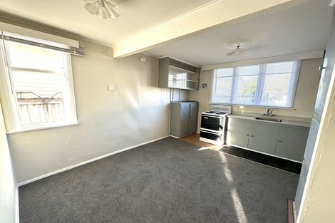 Photo of property in 160 Randwick Road, Moera, Lower Hutt, 5010