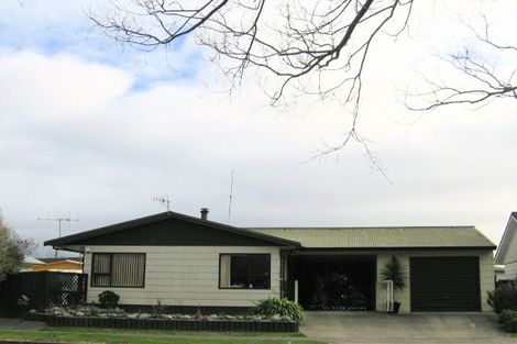 Photo of property in 18 Spriggs Crescent, Greenmeadows, Napier, 4112