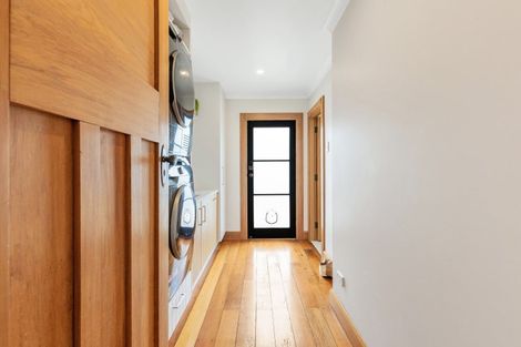 Photo of property in 2 Alma Place, Milson, Palmerston North, 4414