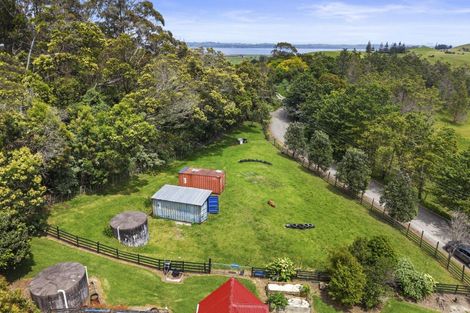 Photo of property in 15 Barr Road, Makarau, Warkworth, 0984