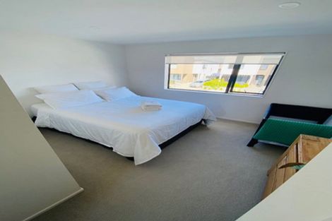 Photo of property in 41 Gecko Road, Hobsonville, Auckland, 0616