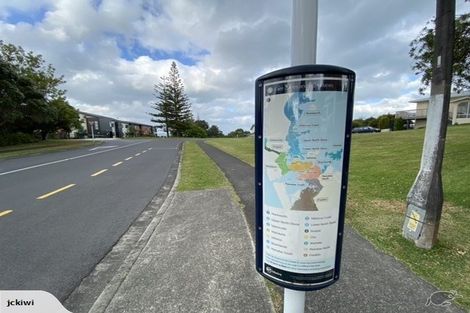 Photo of property in 1 Albert Hall Drive, Red Beach, 0932