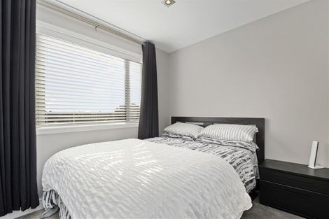 Photo of property in 28b Bluefin Way, West Harbour, Auckland, 0618