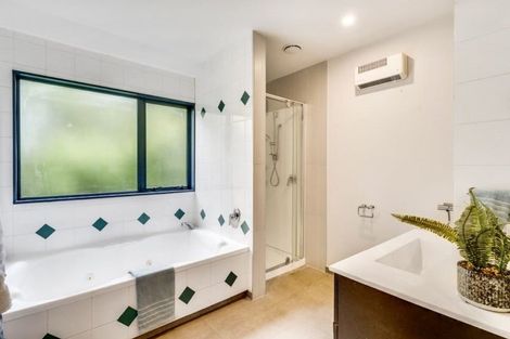 Photo of property in 2/155 Yaldhurst Road, Sockburn, Christchurch, 8042