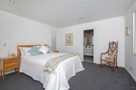 Photo of property in 38 Takutai Avenue, Bucklands Beach, Auckland, 2012