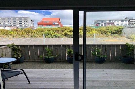 Photo of property in 6/3 Kelvin Grove, Te Aro, Wellington, 6011