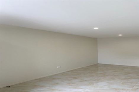 Photo of property in 2/4 Betwin Avenue, Sockburn, Christchurch, 8042