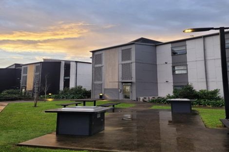 Photo of property in 103/30 Shortfin Place, Flat Bush, Auckland, 2019