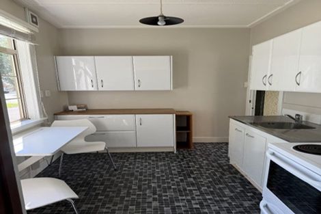 Photo of property in 111 Victoria Avenue, Hokowhitu, Palmerston North, 4410