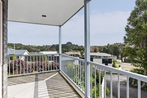 Photo of property in 11b Redwood Crescent, Hurdon, New Plymouth, 4310