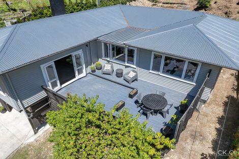Photo of property in 74 Elmslie Road, Pinehaven, Upper Hutt, 5019