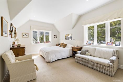 Photo of property in 60 Hobson Street, Thorndon, Wellington, 6011