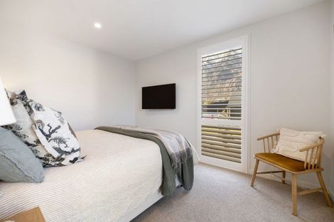 Photo of property in 9 Mulholland Drive, Jacks Point, 9371