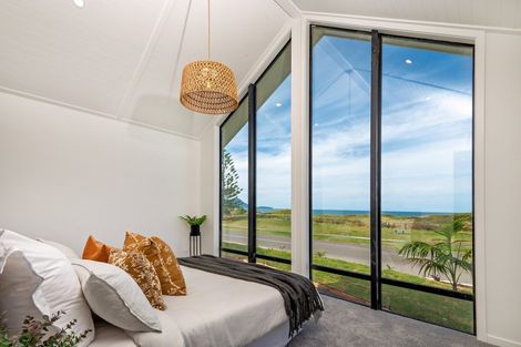 Photo of property in 16 Pacific Parade, Coastlands, Whakatane, 3120