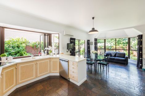 Photo of property in 95 Park Road, West End, Palmerston North, 4410