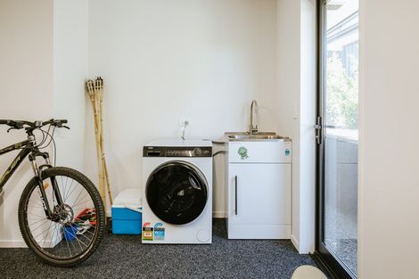 Photo of property in 14 Tuohy Lane, Wanaka, 9305