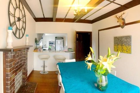 Photo of property in 397 Lake Road, Takapuna, Auckland, 0622