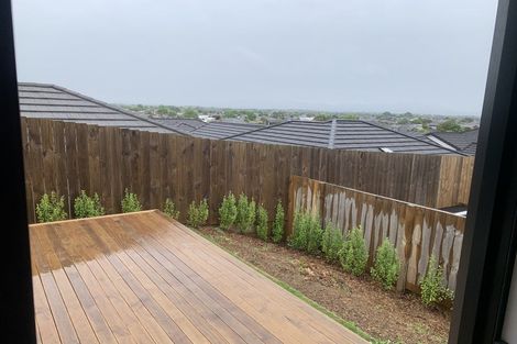 Photo of property in 13/1 North Ridge Drive, Rototuna North, Hamilton, 3281