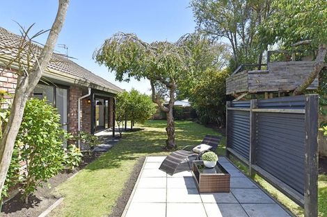 Photo of property in 3 Connemara Drive, Northwood, Christchurch, 8051