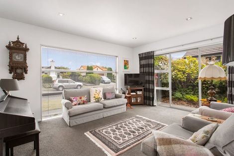 Photo of property in 6 Brookfield Drive, Northwood, Christchurch, 8051