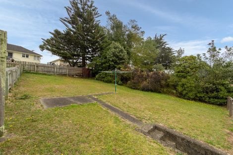 Photo of property in 132 Castor Crescent, Cannons Creek, Porirua, 5024