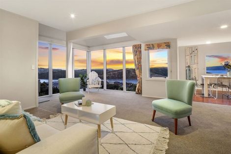 Photo of property in 13 Ettrick Grove, Papakowhai, Porirua, 5024